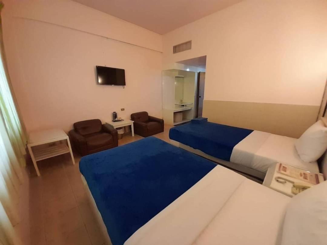 Indra Hotel Hatyai Hat Yai Exteriör bild