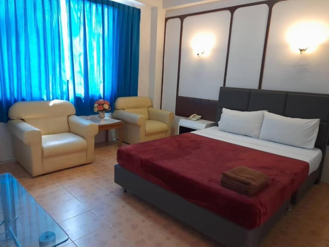 Indra Hotel Hatyai Hat Yai Exteriör bild